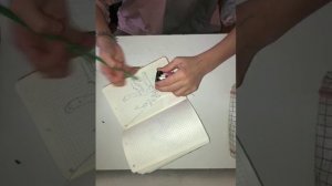 Рисовала себя