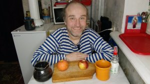 завтрак с Рыжулей. вся тварь мучается родами. мукбанг. обжор. еда на камеру. диета. пост. шизофрения