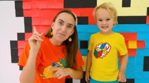 Крис учится хорошим привычкам вместе с мамой