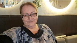 Вот так и проходит день у пенсионеров...  Зато одной проблемой меньше - ужин готовить не надо.