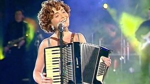 Матч-Реванш - НАШЕ ВРЕМЯ vs АНЖЕЛИКА ВАРУМ с песней ГОРИ-ГОРИ МОЯ ЛЮБОВЬ :1998