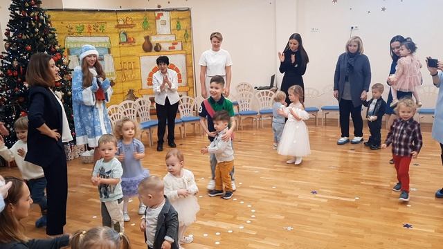 первый зимний праздник в яслях декабрь 2023