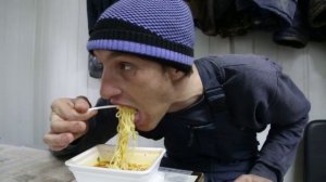 ИГОРЬ РАСТЕРЯЕВ (ПЕСНЯ ВАХТОВИКА). Так живет пол-России