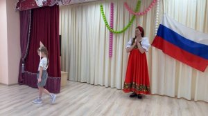 Фестиваль костюмов из бросового материала «Россия- Родина моя! Сохраним природу вместе!»