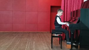 Коваль Михаил - А. Нежигай "Подарок мальчика девочке", И И. Брилль "Сильные пальцы"