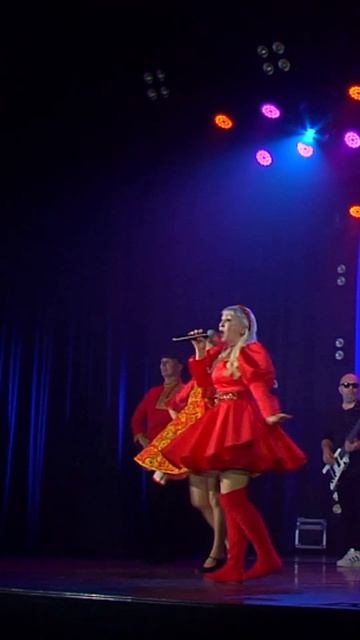 Русский сарафан! Фан, фан! #инесса #русскийсарафан #русскийстиль #русскаямузыка #новаямузыка