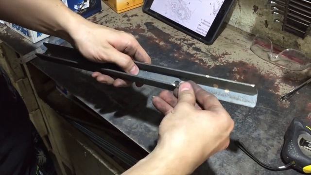 Универсальный Съемник для вариатора за пять минут / master metal