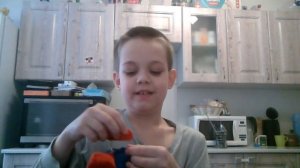 У Красного Твердолобого оторвалась нога! Что мы могли сделать?!!!