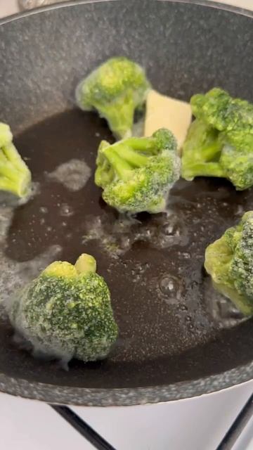 Брокколи с сосисками  от ТМ 4 сезона🥦