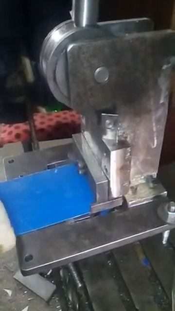 Полукруглый верх евроштакетника станок