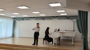 Ефанов Арсений (14 лет), уч-ся 5 класса ДШИ №1 г. Ельца, А. Вивальди Концерт a-moll, 1 часть