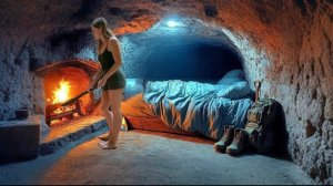 Таймлапс. 240 дней строительства секретного убежища на склоне холма.