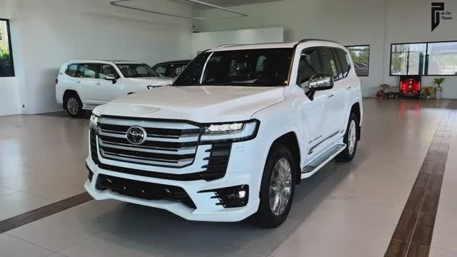 Toyota Land Cruiser LC300 Тойота ланд Крузер смотреть онлайн