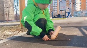 МИРОН-ХУДОЖНИК: РИСУЕМ ГИГАНТСКИМИ МЕЛКАМИ НА АСФАЛЬТЕ! 🎨🌞 Весна пришла!