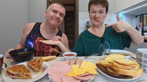 Мукбанг ОГОЛОДАЛИ как волки после ВРАЧА) Уговариваю Вована ЛЕЧИТЬСЯ со мной! Семейный обед в России