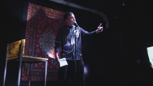 Алесандр Седоволосый, актёр, первое выступление 