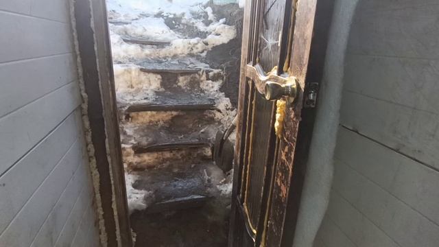 ранняя весна и подземная теплица