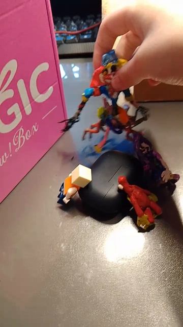 Тайны КрасноКнопки 4 серия :Лили Лавбрейдс и Тук-тук Попписун