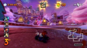 CRASH TEAM RACING [PS4] Gameplay (Race Track: Gingerbread Joyride)