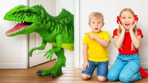 Мы превратили игрушечных динозавров в настоящих динозавров.