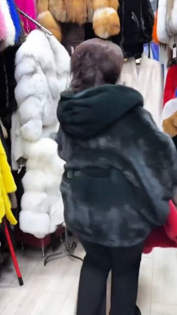 НОРКОВЫЕ ШУБКИ С ДОПОЛНИТЕЛЬНЫМ МЕХОМ И БЕЗ #рыноксадовод #норка #шубкакороткая