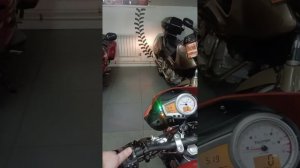 TRIUMPH SPEED TRIPLE 2008 г. Оранжевый