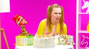 Челлендж. Шоколадная Еда vs Настоящая Еда с Уэнсдей Аддамс _ Съедобная Битва от