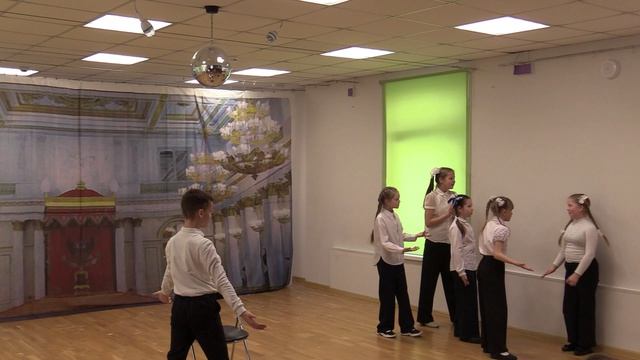 Отрывок из спектакля "Это наш класс" ("Любовь и апельсин"), т/с "Страна чудес", младшая группа 2026