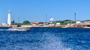 Морская прогулка Часть 4 в солёных  брызгах возвращение к Маяку мыс Тарханкут Крым сентябрь 21