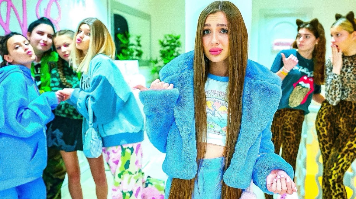 Леди Диана  ДИАНА ОСТАЛАСЬ БЕЗ ПОДРУГ - КОМАНДА ЧЕРЛИДЕРШ BUNNY РАСПАДАЕТСЯ!!!