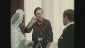 Суетливый фотограф! Фрагменты из фильма "Большая перемена". 1972 г.