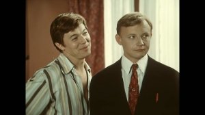 Я тут всех фотографирую! Фрагменты из фильма "Большая перемена". 1972 г.