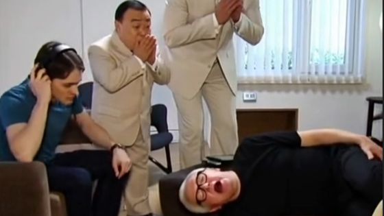 Типыч и человек с золотым пистолетом. Часть 6-2