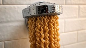 АСМР: ЧТО МОЖЕТ ПОТЕЧЬ ИЗ ТВОЕГО ДУША? ВОТ ЭТО ДА! А КАКОЙ ВЫБЕРЕШЬ ТЫ? РЕАКЦИЯ