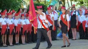 Пионерский Марш - Пионерия шагает