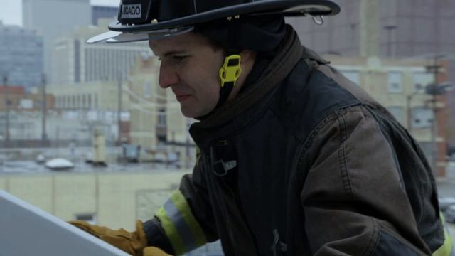 Сериал Чикаго в огне — 2 сезон 11 серия / Chicago Fire