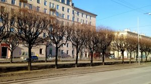 Весенним днём на Заневской площади