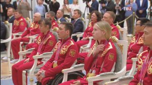 Путин поздравил российскую паралимпийскую команду с "невероятным участием" в Играх