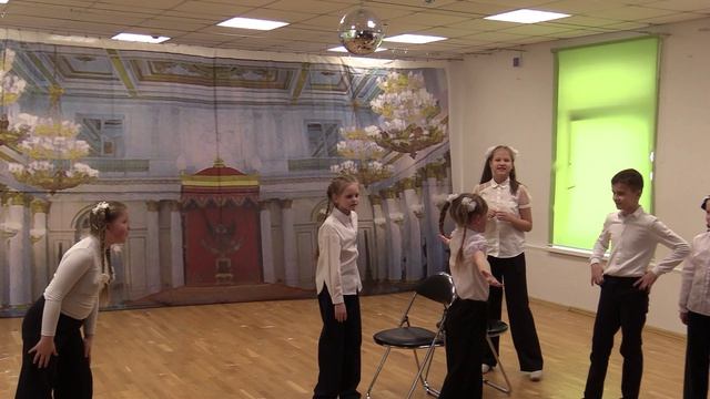 Отрывок из спектакля "Это наш класс", т/с "Страна чудес", младшая группа 2026