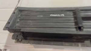 Воздуховод дефлектор жалюзи радиатора lixiang L9 20394