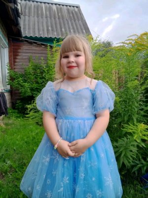 Ксюша скинула мне видео с её канала