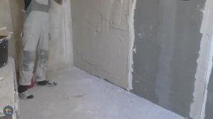 Как отштукатурить стены по маякам своими руками