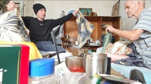 Мансур Сакпанов- КАКИЕ ПЛАНЫ НА СЕГОДНЯ 🤔 СЕРГЕЙ ИВАНОВИЧ ПОГНАЛ . СТАРИКИ ВЗЯЛИСЬ ЗА УБОРКУ 😲