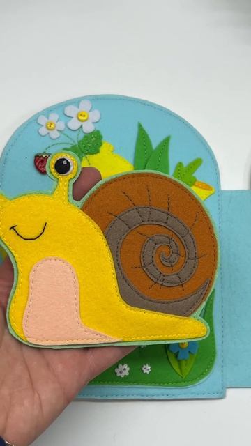 Кукольный домик. Книга из фетра