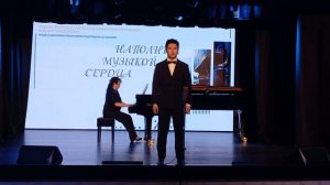 Инь Цин, ''Ты меня слышишь'' из оп. ''Долгий марш'' -поет Юнцзе Сян