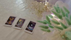 Планирует ли он жить с тобой под одной крышей❓расклад гадание онлайн