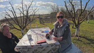 Алиса Неземная - ПРЕКРАССНОЕ УТРО) КУРОЧКИ РАДУЮТ МЕНЯ, А Я ИХ