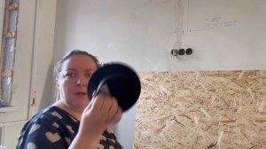 Кромсаю петунью/куда люстра в зал или спальню?