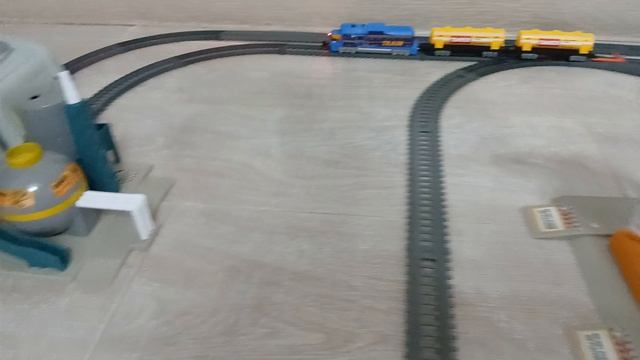 детская железная дорога, играем в железную дорогу , паровозики