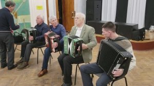 20260315 Песня под гармонь Ехал на ярмарку ухарь купец Ока черноока пел соловей тёще гармошку г Орёл